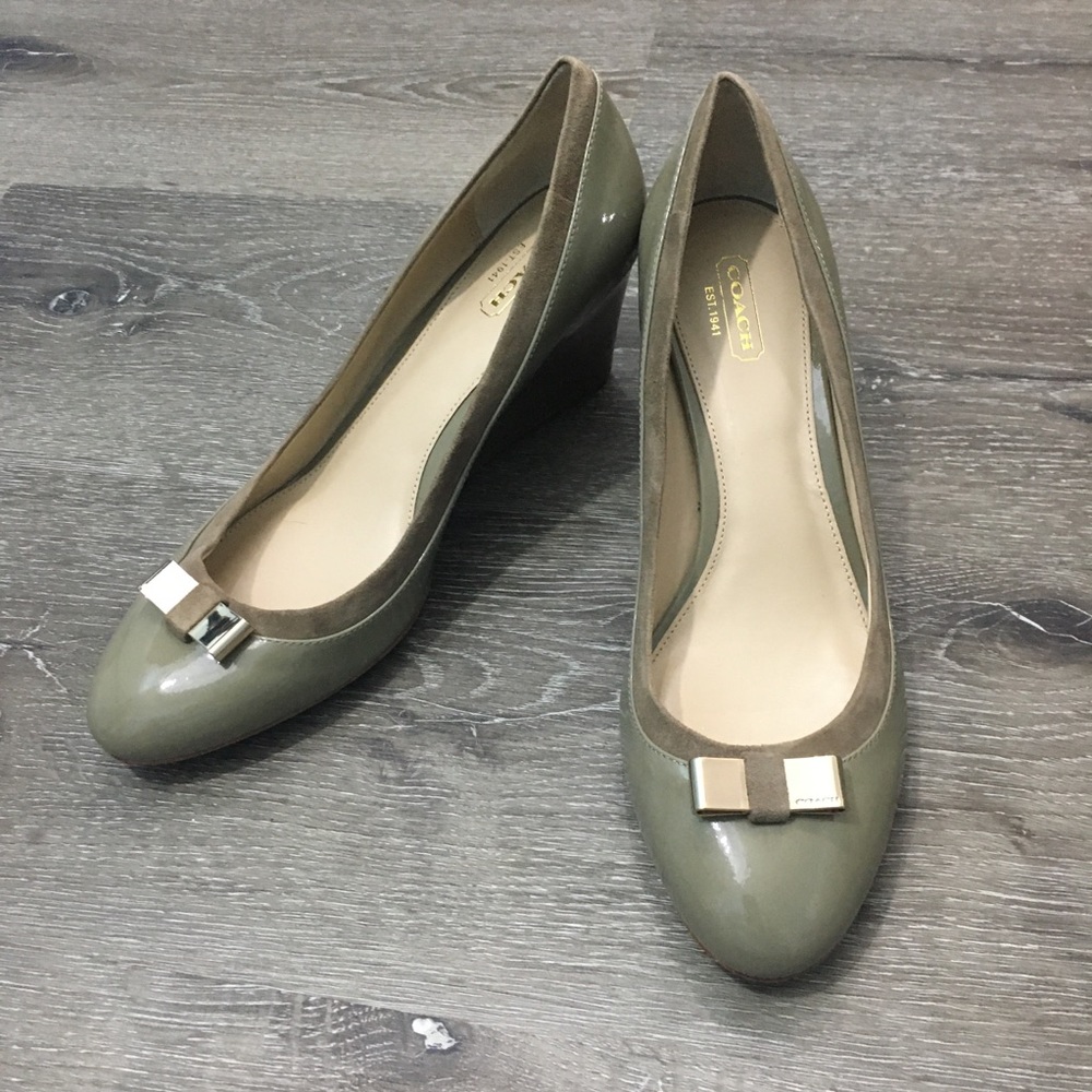 Coach – patent leather stacked wedge heel